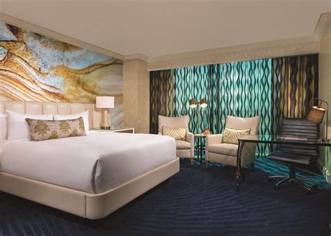 Mandalay Bay | Hotels in Las Vegas | Audley Travel