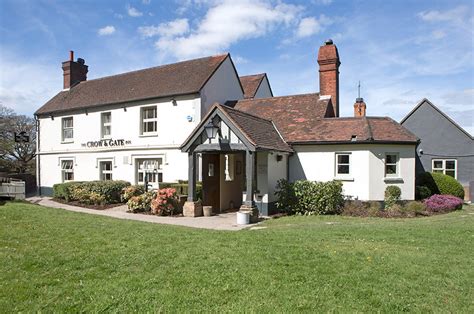 Look Inside & Outside of The Crow and Gate, Crowborough - Vintage Inns