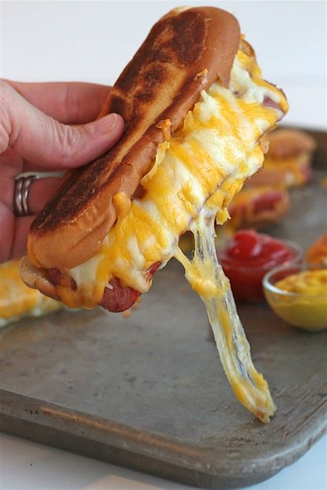 Grilled Cheese Hot Dogs | The BakerMama