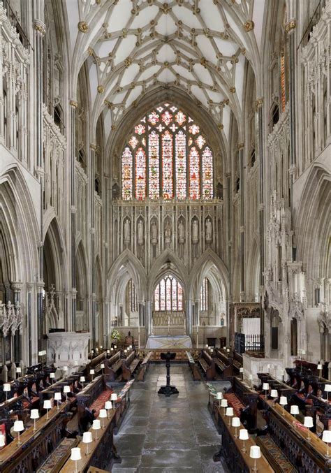 A Guide to English Gothic Architecture – The Historic England Blog