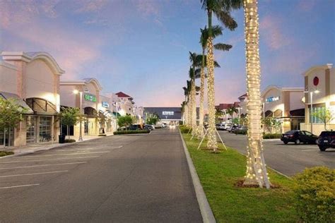 Seminole City Center is one of the best places to shop in St. Petersburg / Clearwater