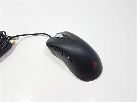 BenQ ZOWIE EC2-A Review [Expert Tested] - Tech4Gamers