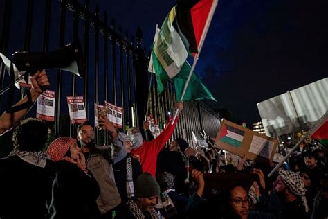 Protests worldwide call for halt to Gaza conflict