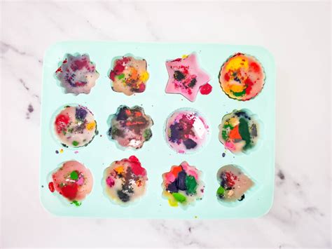 How to Melt Crayons in the Oven to Make New Ones - Cutesy Crafts