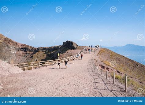 Tourists Walk Around the Crater of Vesuvius Editorial Image - Image of park, geologic: 86540010