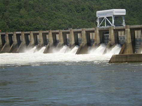 ART in the WIND: Scenic North Alabama: Guntersville Dam near Guntersville, Alabama