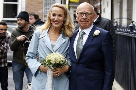 Jerry Hall's Wedding Dress at Rupert Murdoch Wedding | POPSUGAR Fashion ...