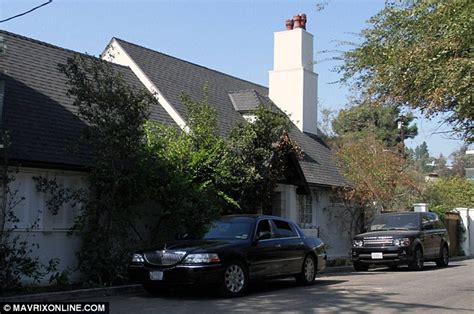 Russell Brand shells out $2.2M for elegant Hollywood Hills mansion ...