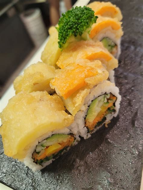 Vegetable Dynamite Roll