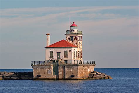 Life in the Slow Lane (The Pearl): Thousand Islands Lighthouses