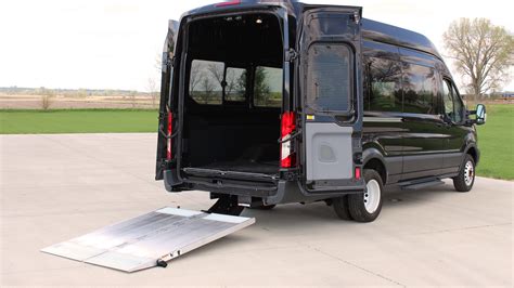 Tommy Gate - Cantilever-Series liftgates for cargo vans