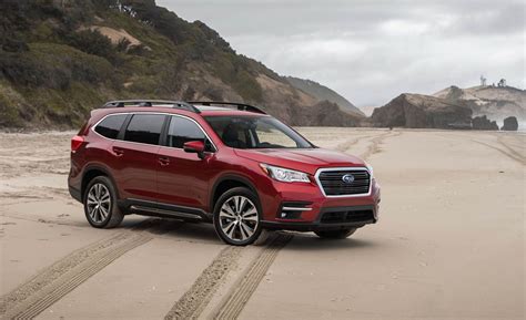 2019 Subaru Ascent Reviews | Subaru Ascent Price, Photos, and Specs | Car and Driver