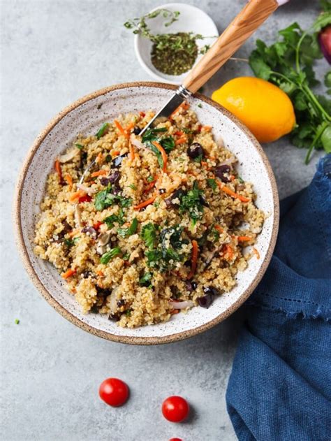 Instant Pot Mediterranean Quinoa | Garden in the Kitchen