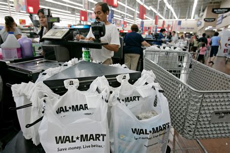 Walmart strikes spread to more states | Salon.com