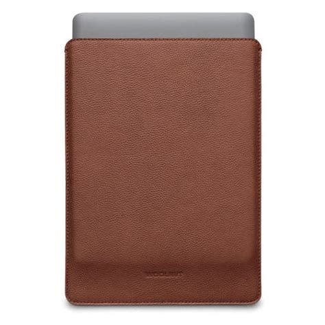 20+ Best Macbook Accessories to Buy in 2022 - Macbook Pro and Air ...