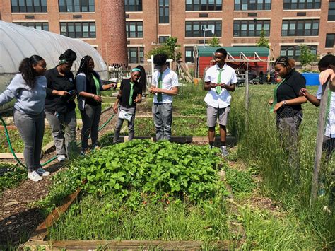 Green Street Academy Farms - American Farmland Trust