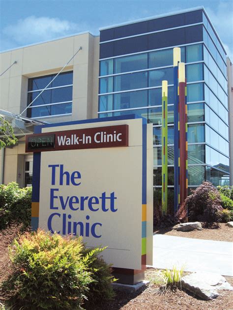 The Everett Clinic on Behance