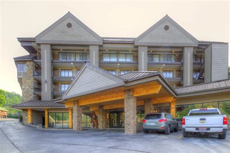 Clarion Pointe Downtown Gatlinburg Gatlinburg | Bookonline.com