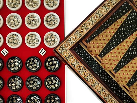 Exquisite Persian Marquetry Backgammon / Chess Board - Craftestan