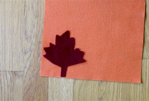 No-Sew Thanksgiving Table Runner and Placemats