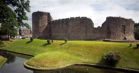 14 Oldest Castles in Scotland - Oldest.org