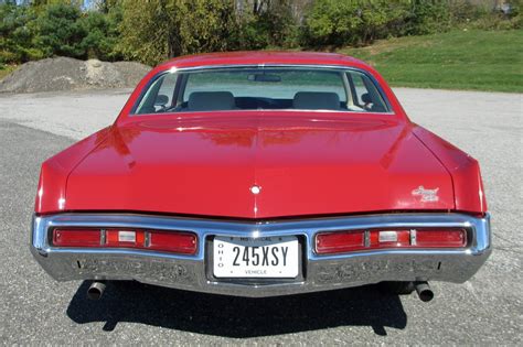 1972 Pontiac Grand Prix | Connors Motorcar Company