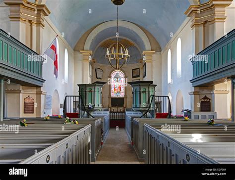 Interior st georges church hi-res stock photography and images - Alamy