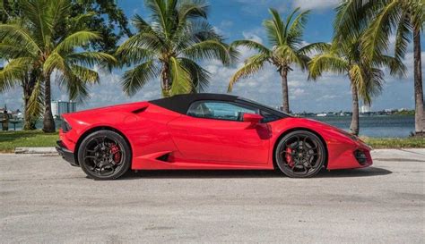 Rent Lamborghini huracan Spyder Red 2018 in Miami