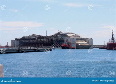 Costa Concordia, Sea Voyage and Arrival at the Port of Genoa Voltri ...