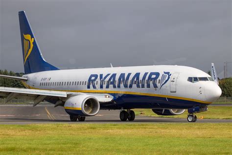 Ryanair Boeing 737-8AS EI-EKY – v1images Aviation Media