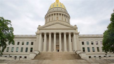 West Virginia State Capitol Building in Charleston, West Virginia | Expedia