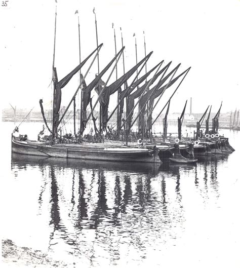 Sailing Barges Old Sailing Ships, Sailing Yacht, London Docklands, Wooden Sailboat, Classic ...