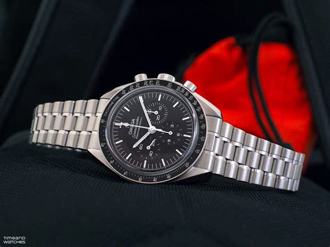 Hands-on Review: Omega Speedmaster Moonwatch 2021 | Time and Watches | The watch blog