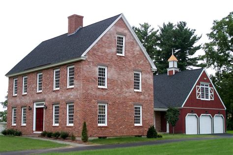 These 20 Colonial Style Homes Will Have You Feeling Warm and Cozy