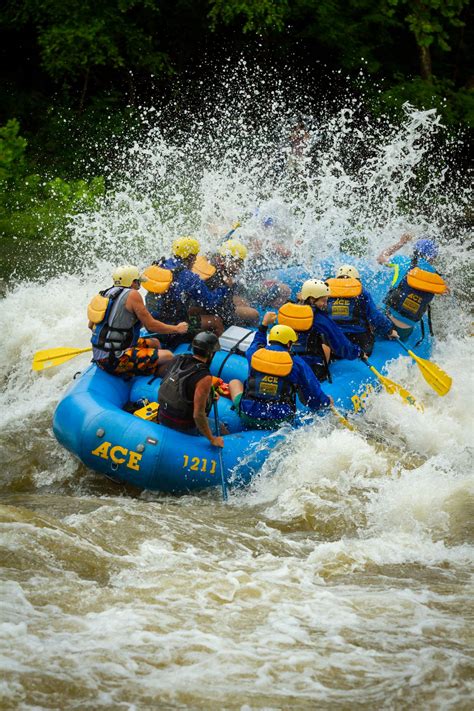 Big Water: New River Gorge Spring Rafting - Highland Outdoors