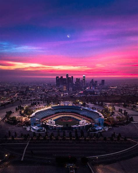 Share 57+ wallpaper dodger stadium - in.cdgdbentre