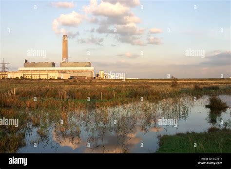 Kingsnorth Powerstation,Kent,England Stock Photo - Alamy