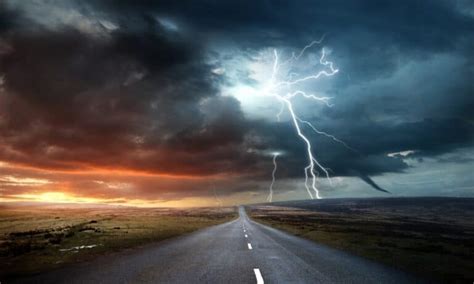 Lightning vs Thunder: What are the Main Differences? - A-Z Animals