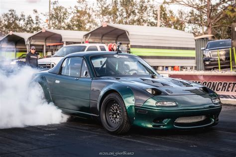 1992 Mazda Miata MX5 1/4 mile Drag Racing timeslip specs 0-60 - DragTimes.com