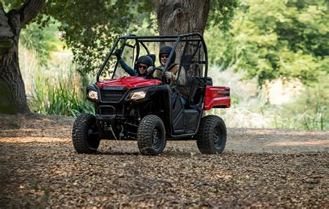 Pioneer 520 - Compact UTV - Honda