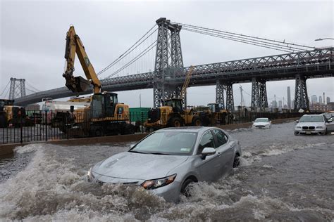 Torrential rains bring flooding to New York - September 29, 2023 | Reuters