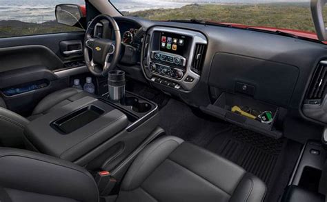 Research 2020 Chevrolet Silverado HD in Phoenix AZ | Courtesy Chevrolet