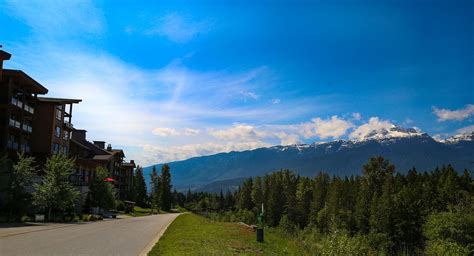 5 reasons why you should experience Revelstoke Mountain Resort this summer