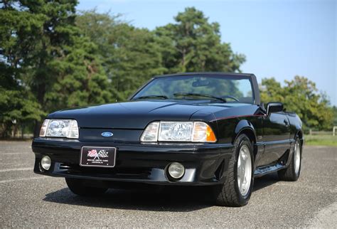 1993 Ford Mustang | American Muscle CarZ