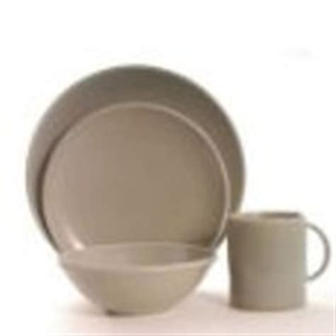 Calvin Klein Dinnerware: Add Fashion to Your Table