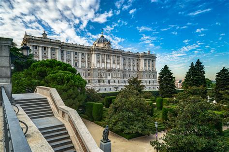 Royal Palace of Madrid Tickets and Tours | musement