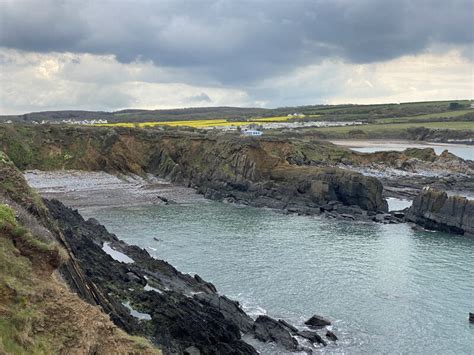 Shingle beach near West Pill © Alan Hughes :: Geograph Britain and Ireland