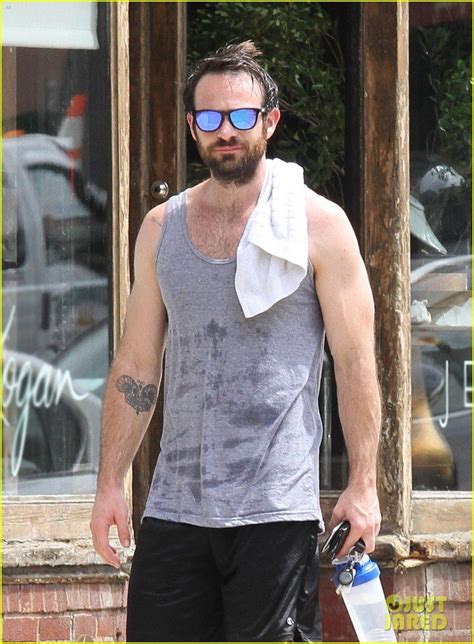 Daredevil's Charlie Cox Works Up a Major Sweat in NYC: Photo 3736342 ...