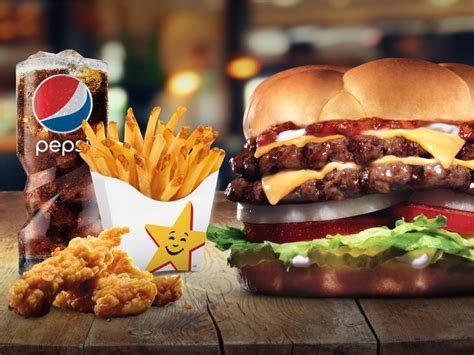 Tasty and Yummy Hardees Burger in Pakistan