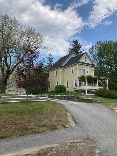 13 Penacook Rd #B, Contoocook, NH 03229 - See Est. Value, Schools & More